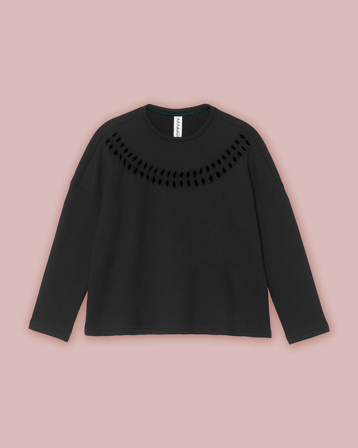 Flat front view of the Anni Sweatshirt with crew neck and long sleeves in Black with the twist and stitch detail