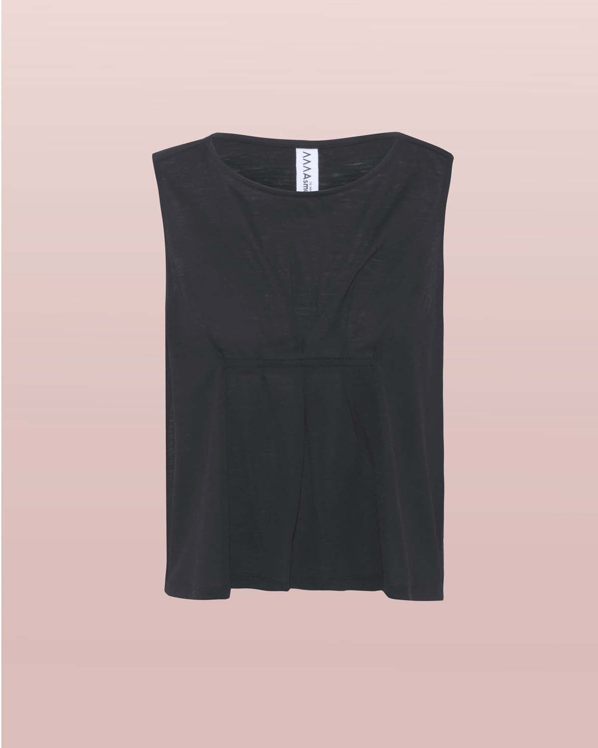 Front view of the Asmuss Pleated Tank in black, featuring front pleat detail and darts to avoid gaping. Made from a blend of wool and 37.5 technology to help keep your ideal body temperature so it is perfect for travelling with or hot days at home, in the office or outdoors. A great elevated essential for your everyday adventures.